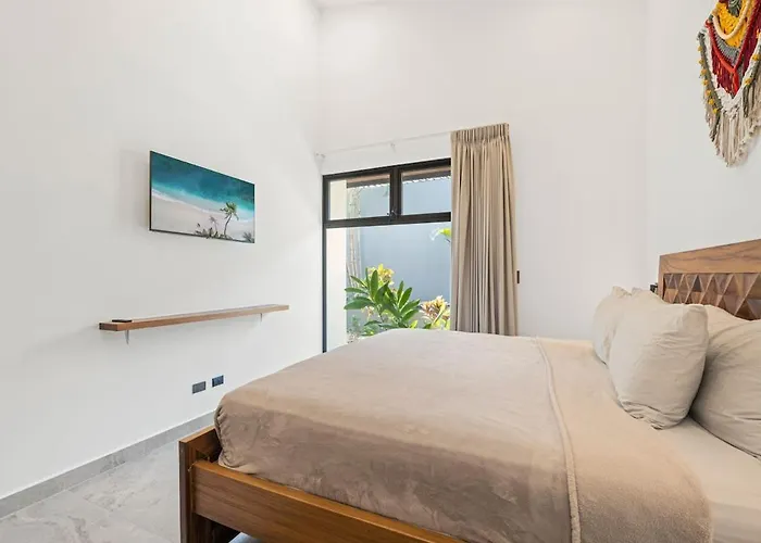 Viilla Wahoo - Luxury 4br With Pool Playa Grande, 300m To Villa Refundores