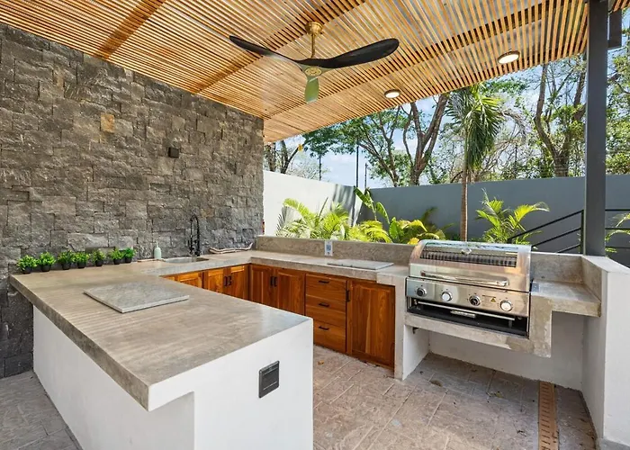 Viilla Wahoo - Luxury 4br With Pool Playa Grande, 300m To Refundores